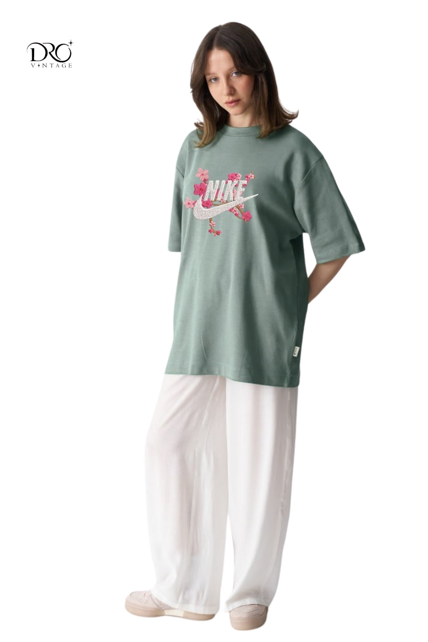 Dro Vintage Nike Cherry Blossom T-Shirt